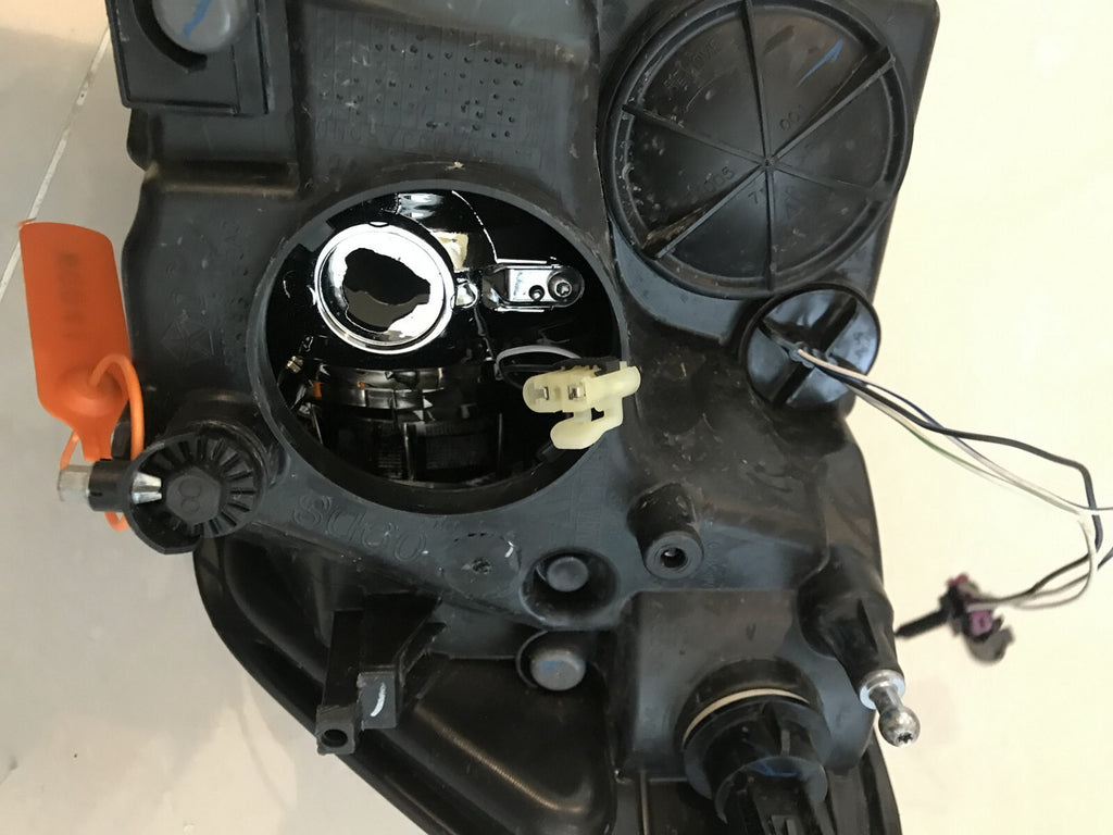 HeadLamp Headlight Damaged Left Driver LH Dodge Ram 1500/2500/3500 2009-2018 OEM