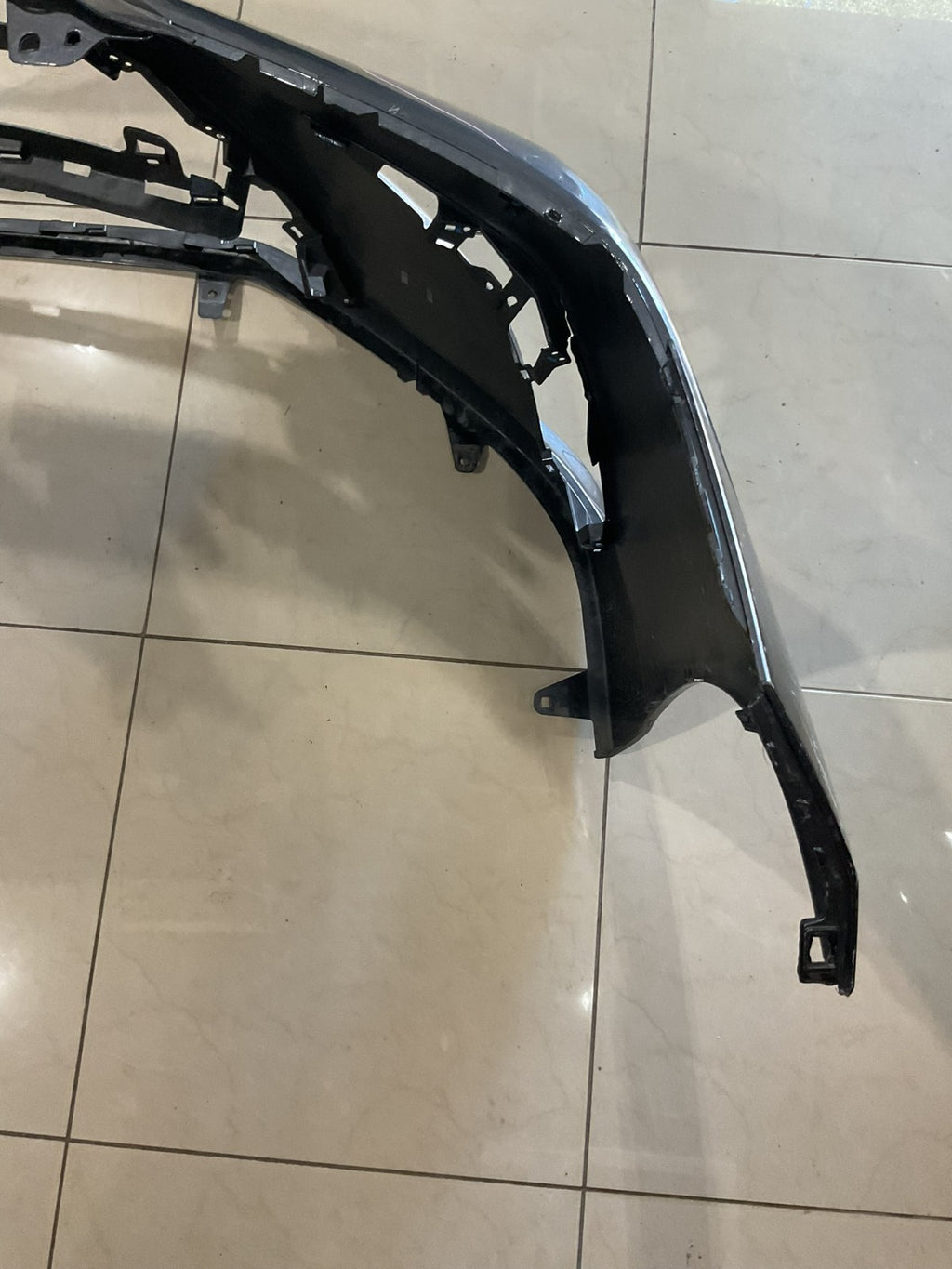 Front Bumper Cover Grey 2019 2020 Lexus ES350 Base Model 52119+06j00 OEM