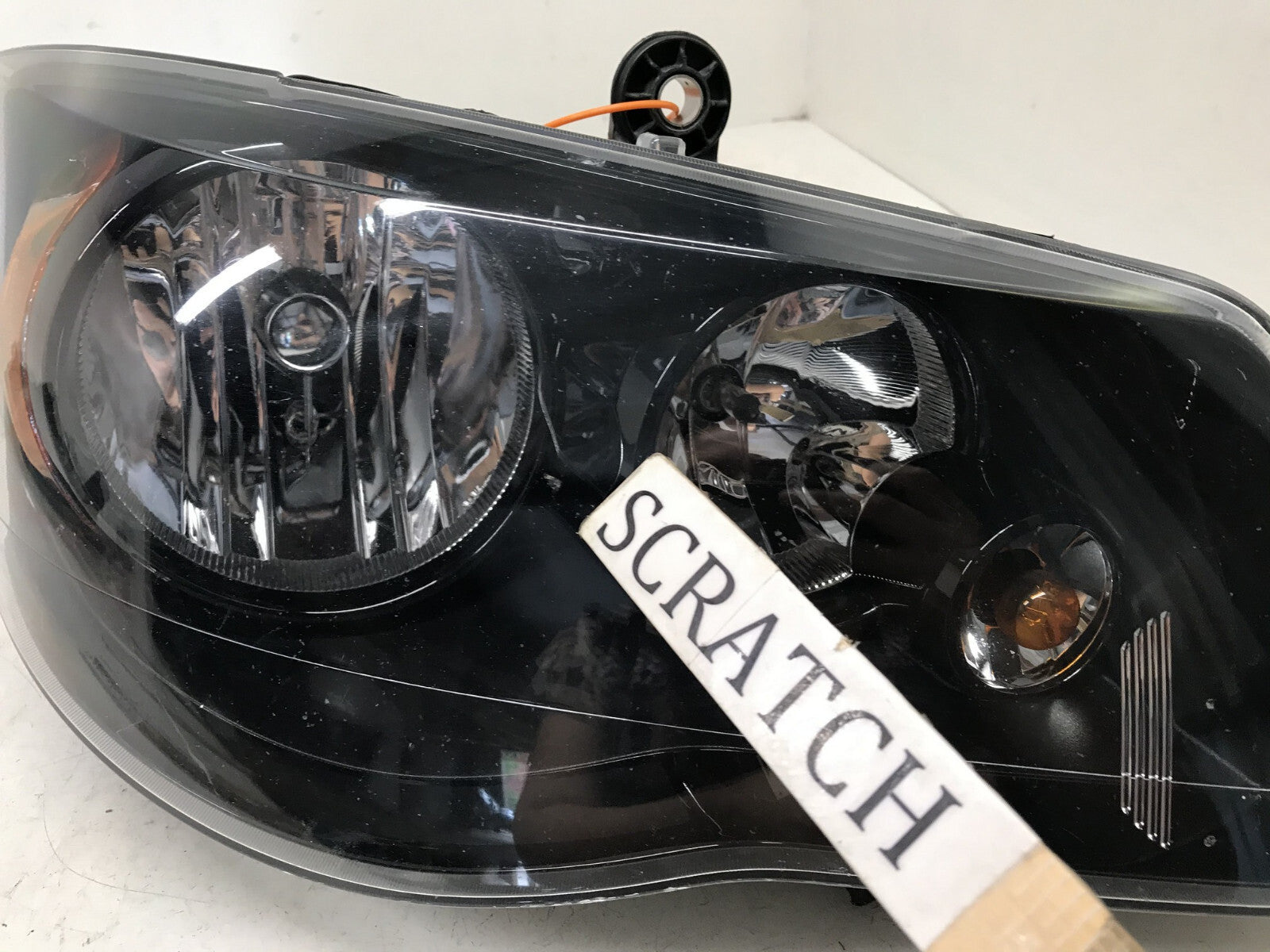 Halogen Headlight Damaged RH Right Dodge grand Caravan 2011-20 68206500AD OEM