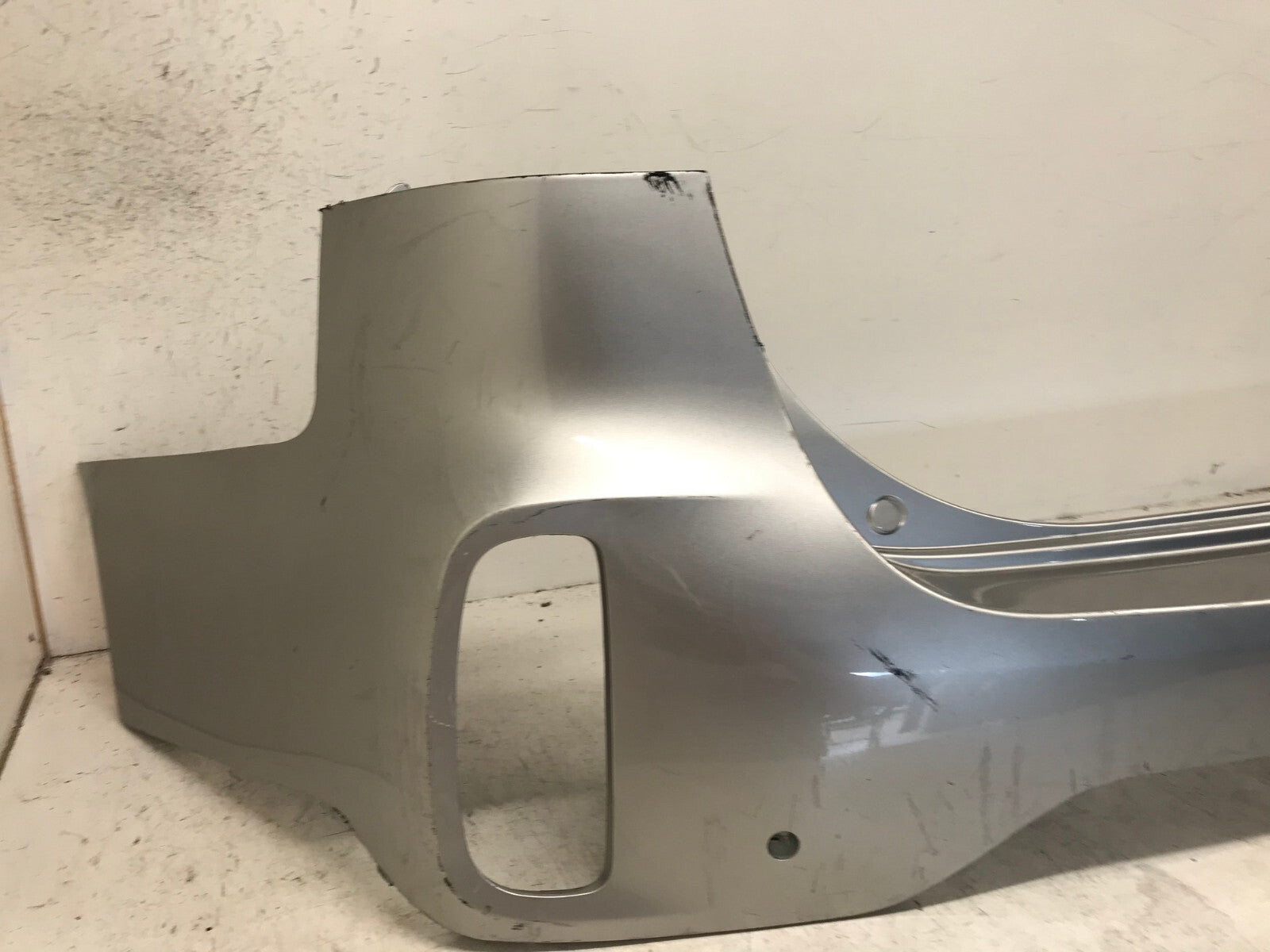 Rear Bumper Cover Silver 2014-2015 Kia Sorento EX/LX w/Sensor Holes CAPA