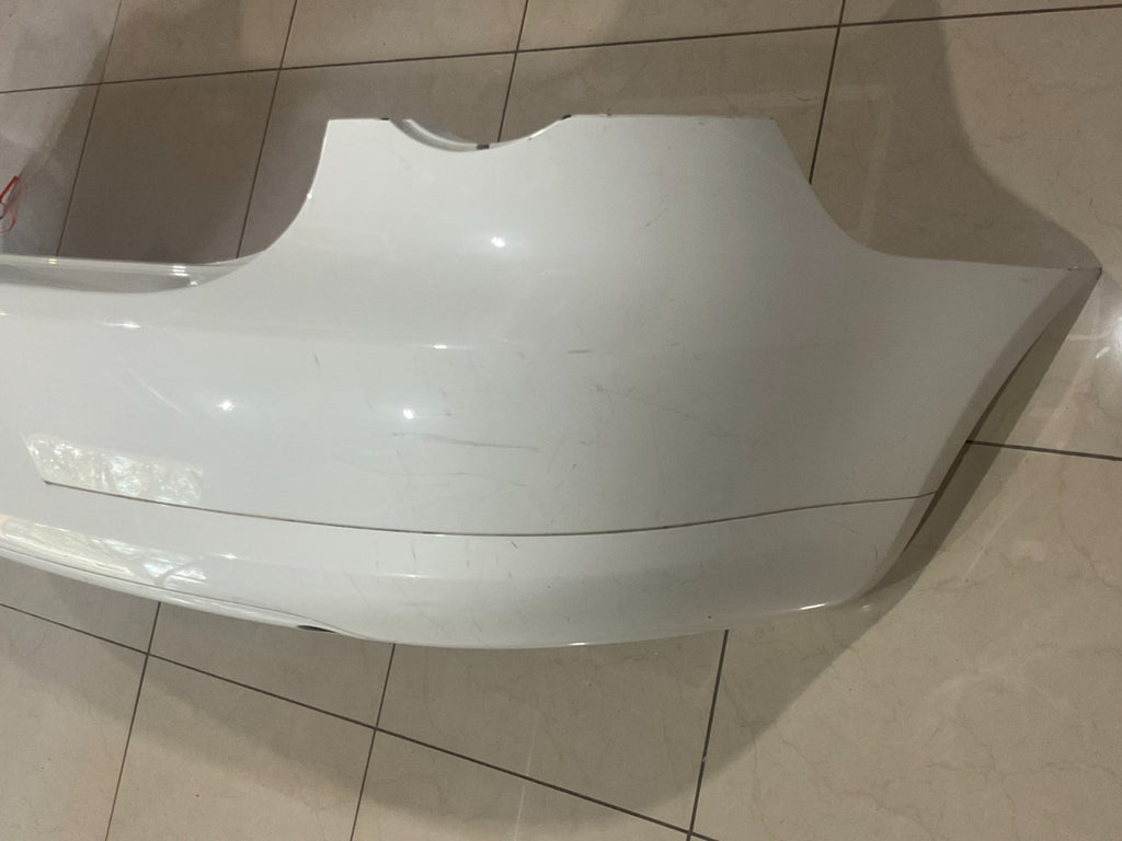 Rear Bumper Cover White 2007-2011 Volkswagen EOS 1q0 807 417 k OEM