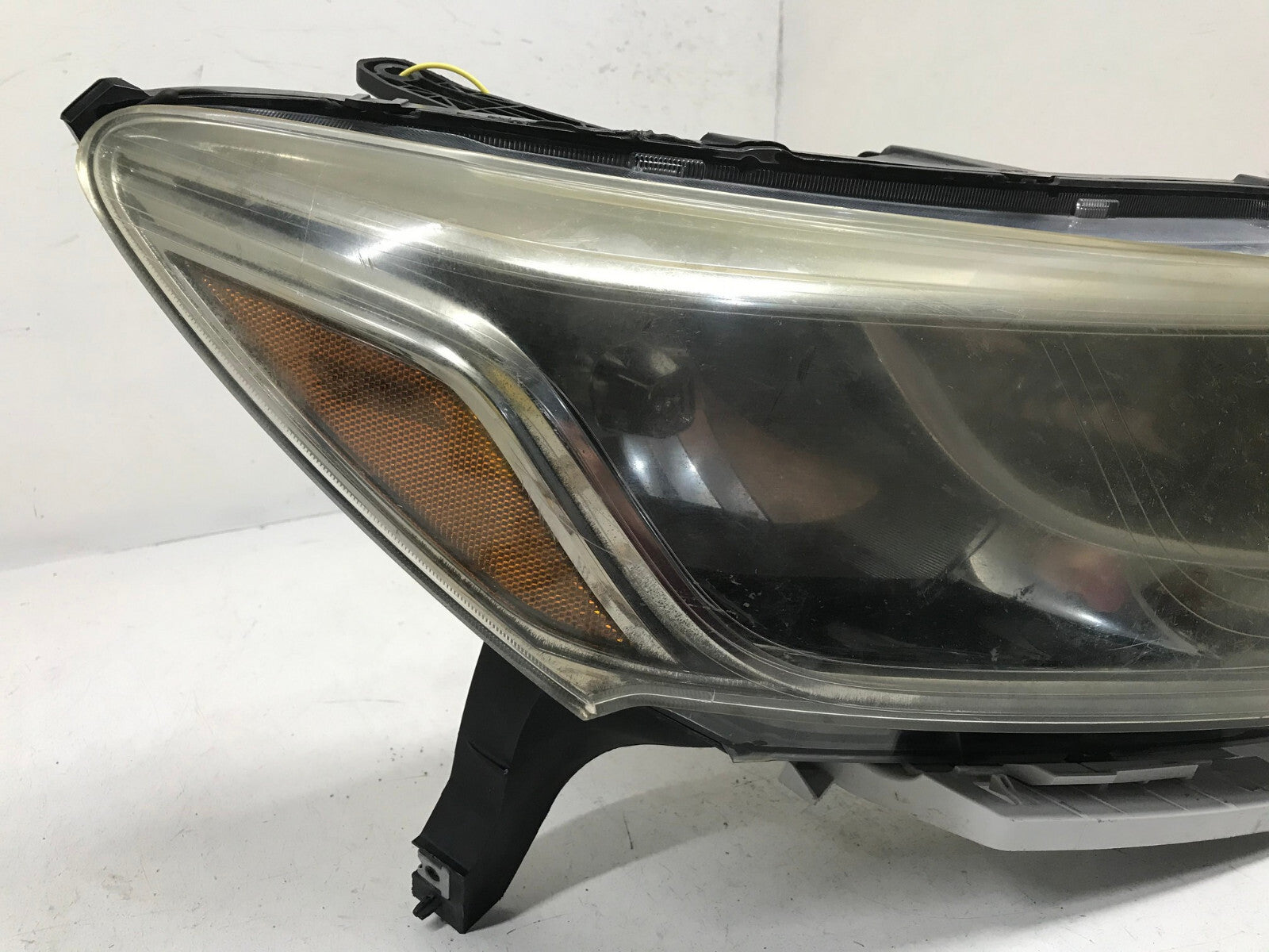 Headlight Damaged Right RH Passenger 2013-2016 Nissan Pathfinder 260103KA0B OEM