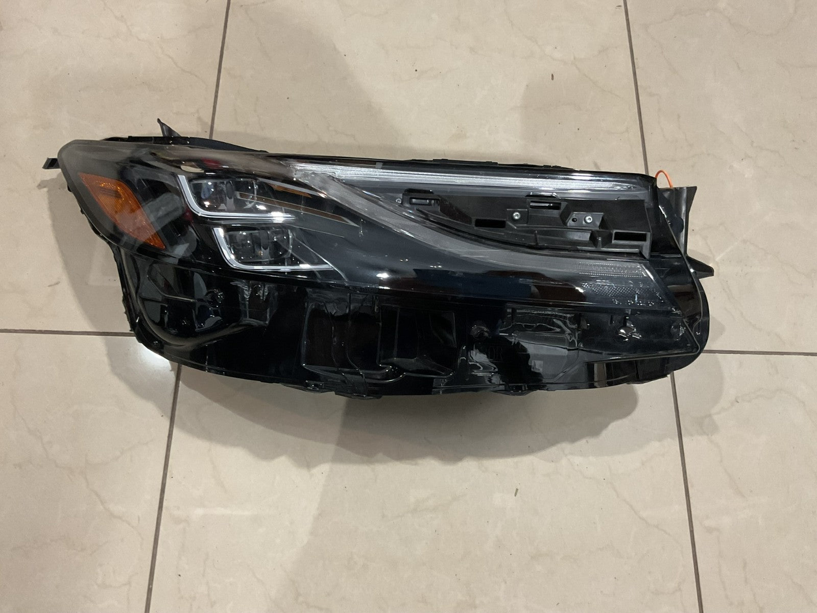 Headlight Right Passenger RH 2024 2025 Toyota Camry LE SE CAPA