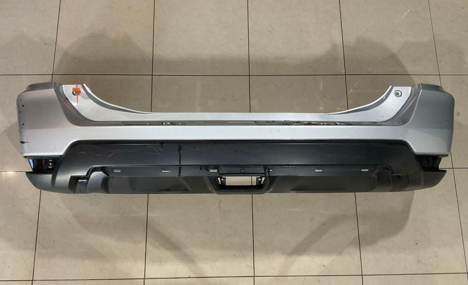 Rear Bumper Cover Silver 17 18 Nissan Rogue S SL SV SV Hybrid 85022+6FL0H OEM