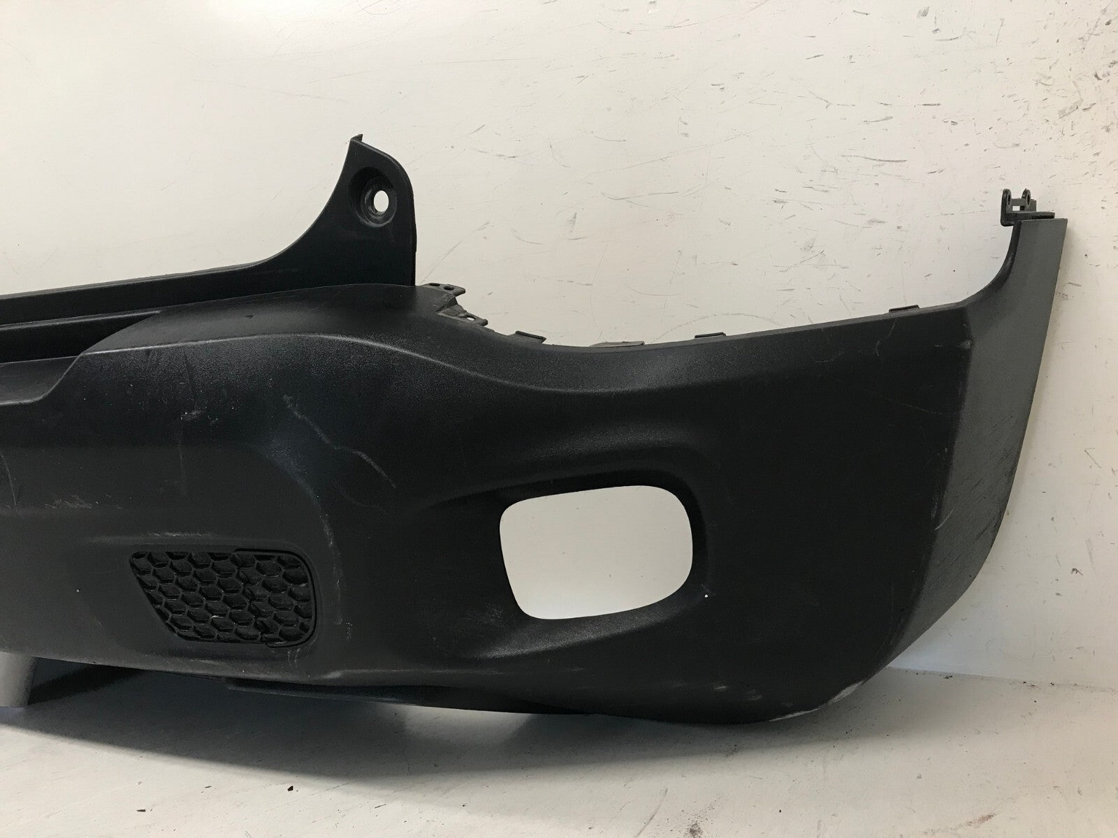 Rear Bumper Cover Black Jeep Renegade 14-17 735579025 OEM