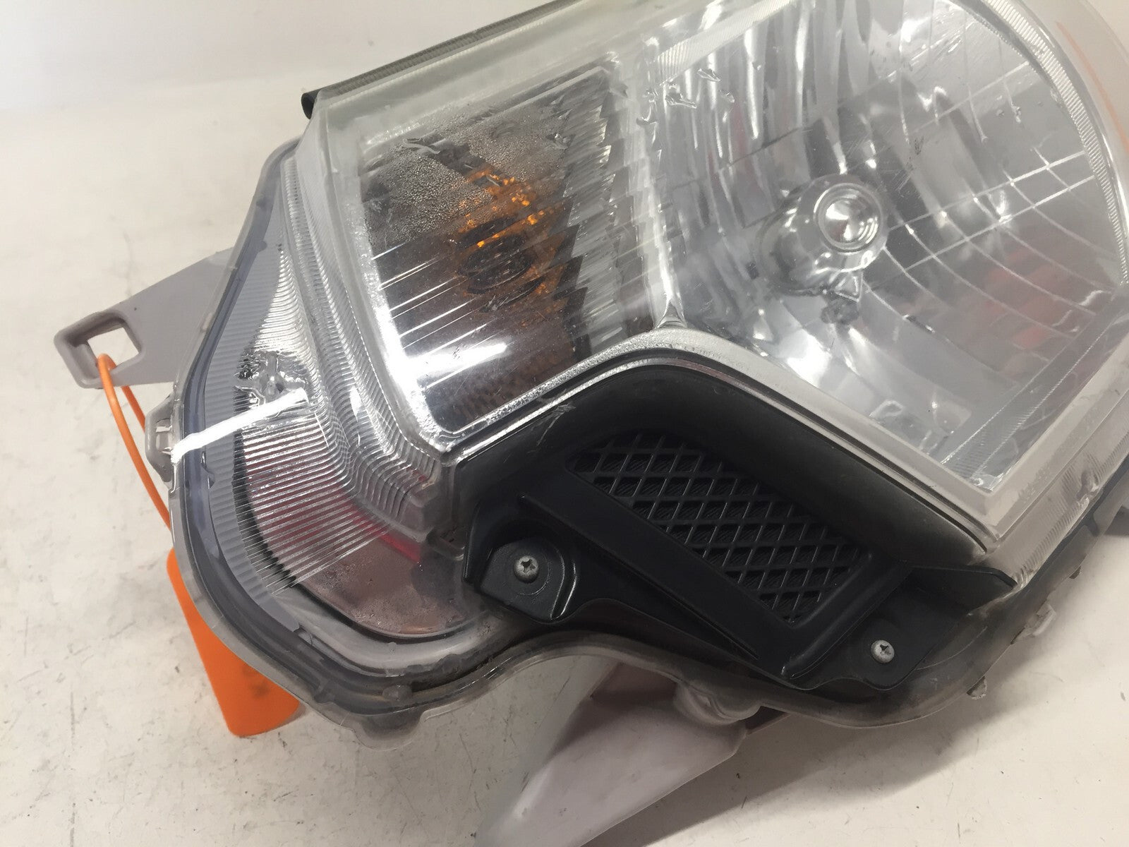 Headlight Damaged Head Lamp Driver LH Toyota Tacoma 2012-2015 8115004180 OEM