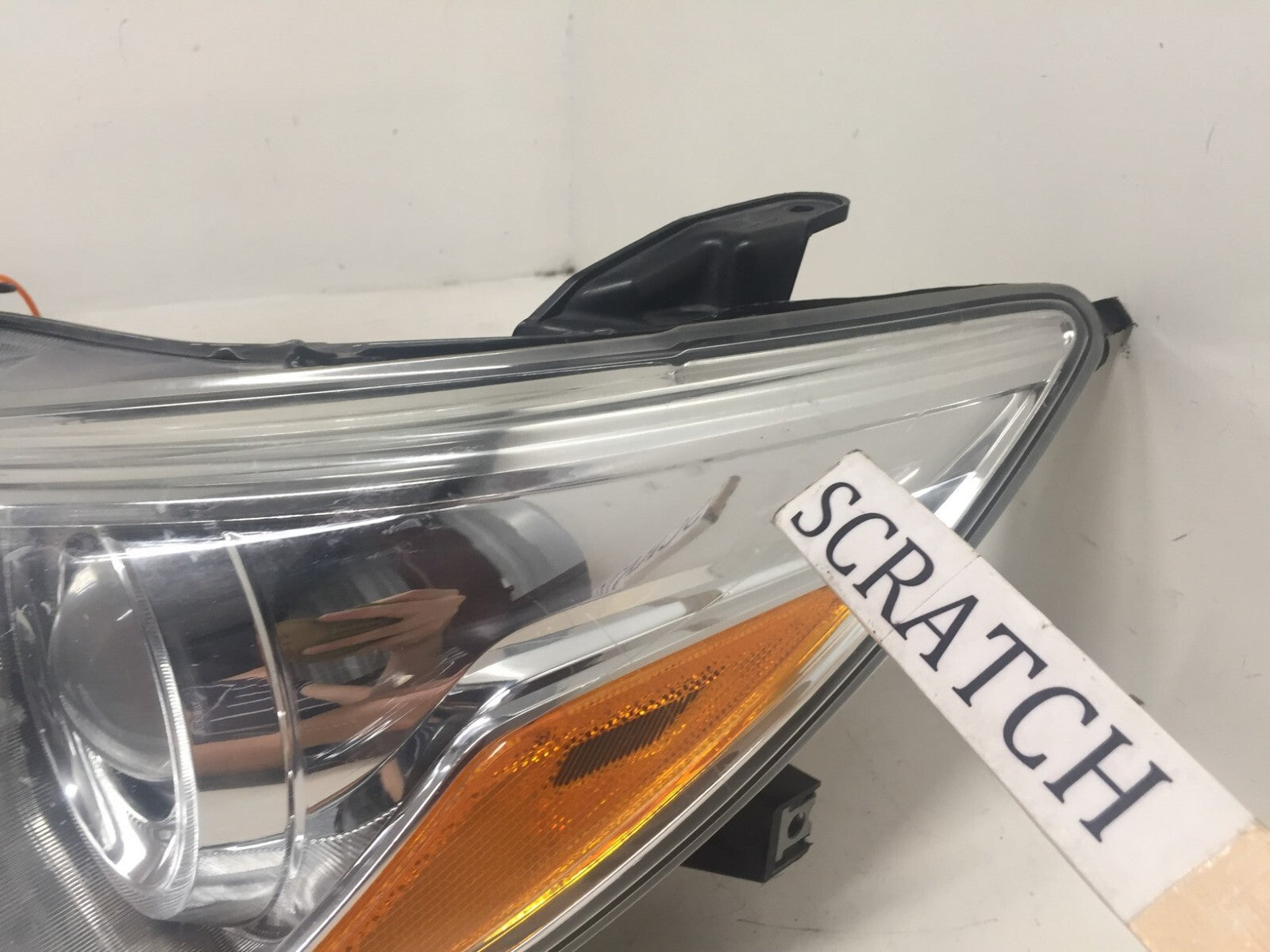 Head light Damaged Driver LH Left Toyota Camry 2015-2017 8111006860 OEM