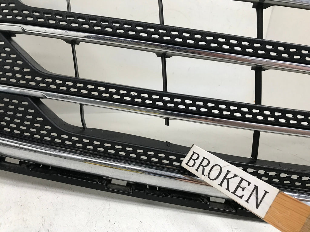 Grille Grill 2018-2020 Chevrolet Traverse 23376131 OEM