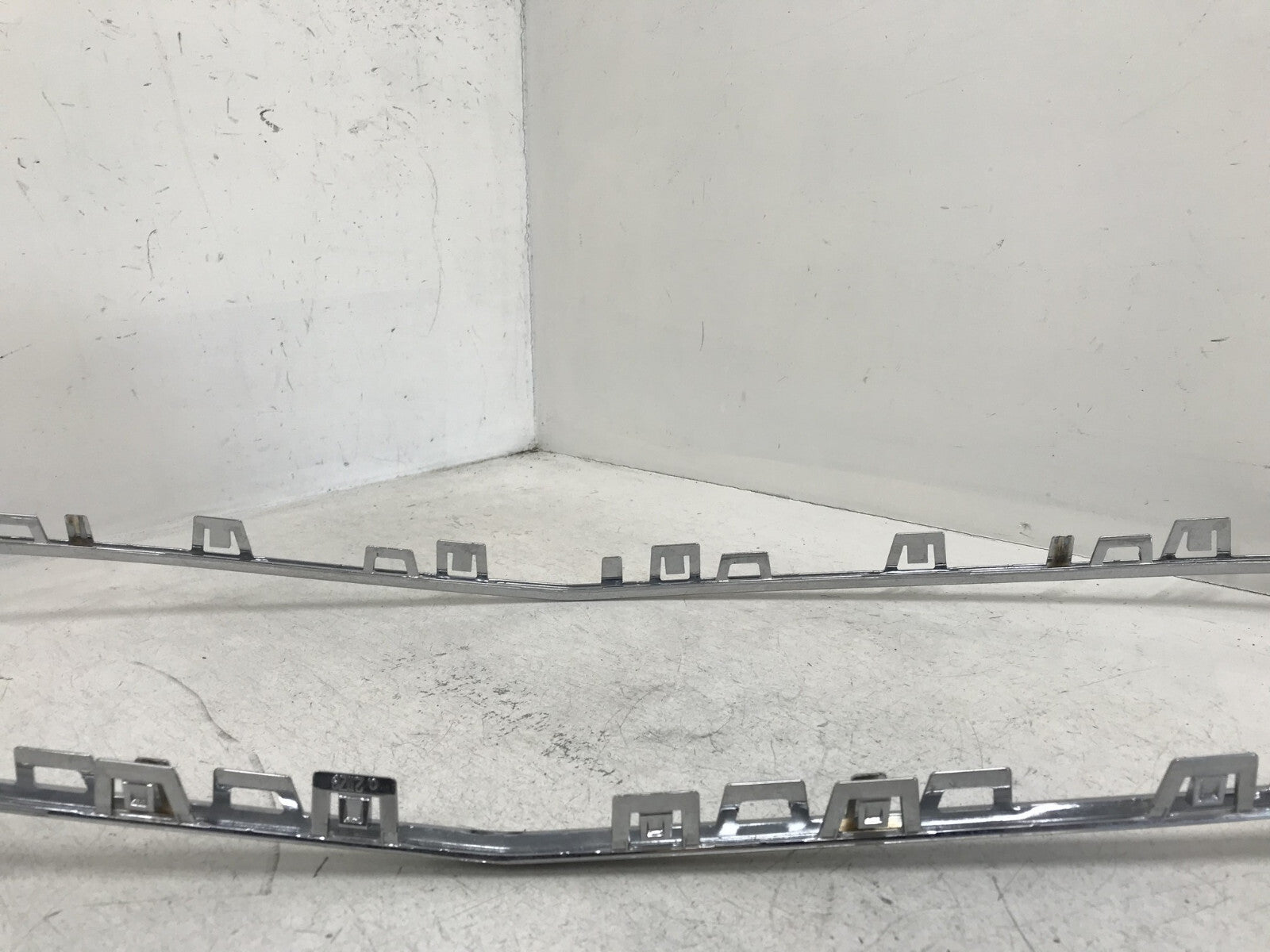 Grille Grill Sorround Mercedes-Benz E-CLASS W213 2016-2018 A2138850200 OEM