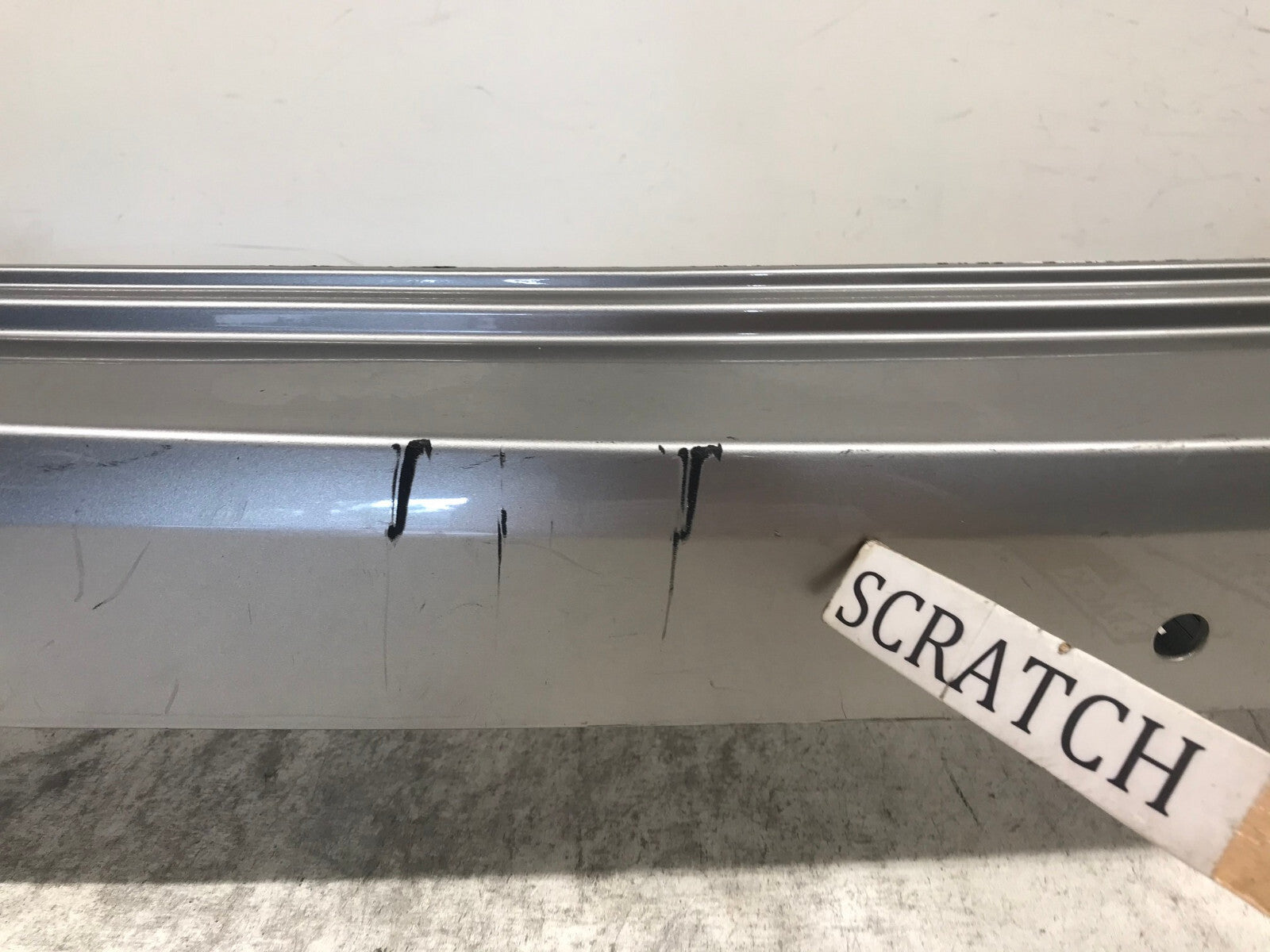 Rear Bumper Cover Silver 2014-2015 Kia Sorento EX/LX w/Sensor Holes CAPA