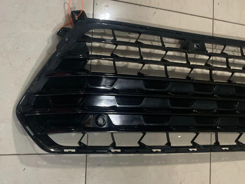 Grill Grille Black Toyota Highlander 2024 53112+0e400 OEM