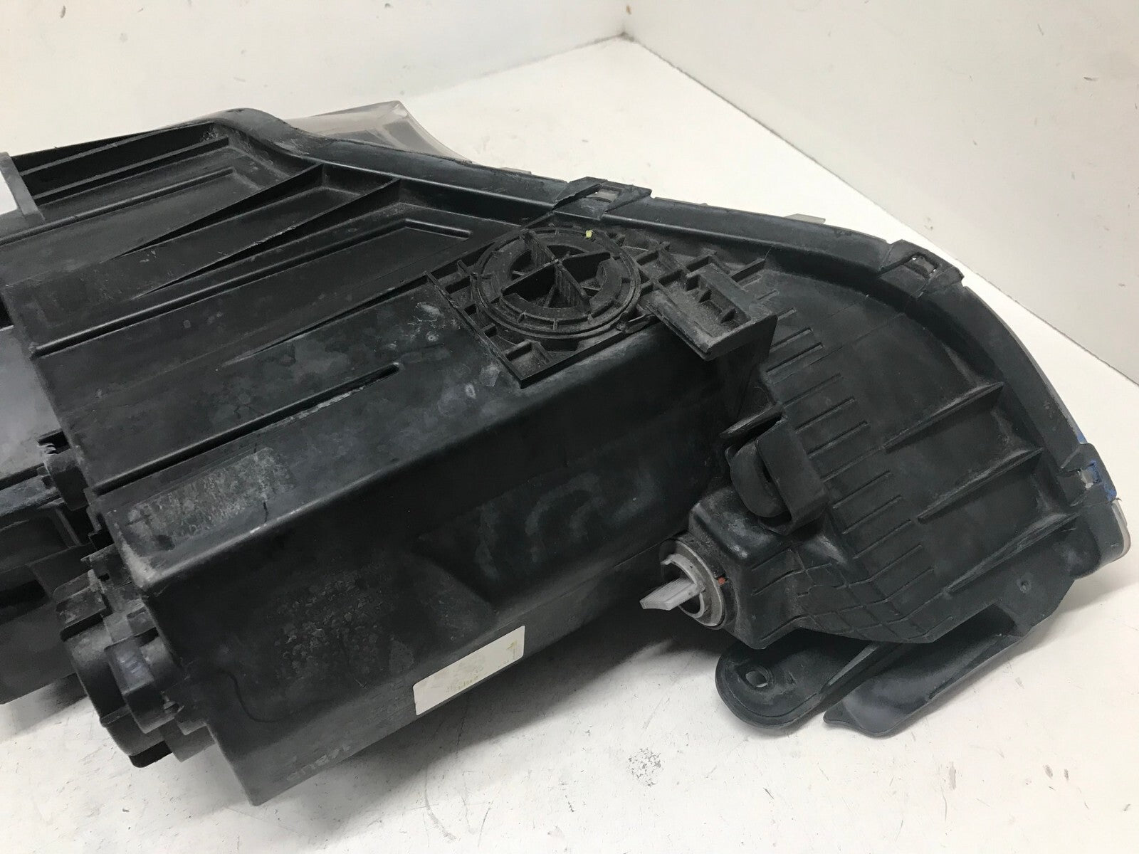Headlight Damaged Right RH 12-2017 Hyundai Veloster PARTS ONLY 92102-2V030 OEM