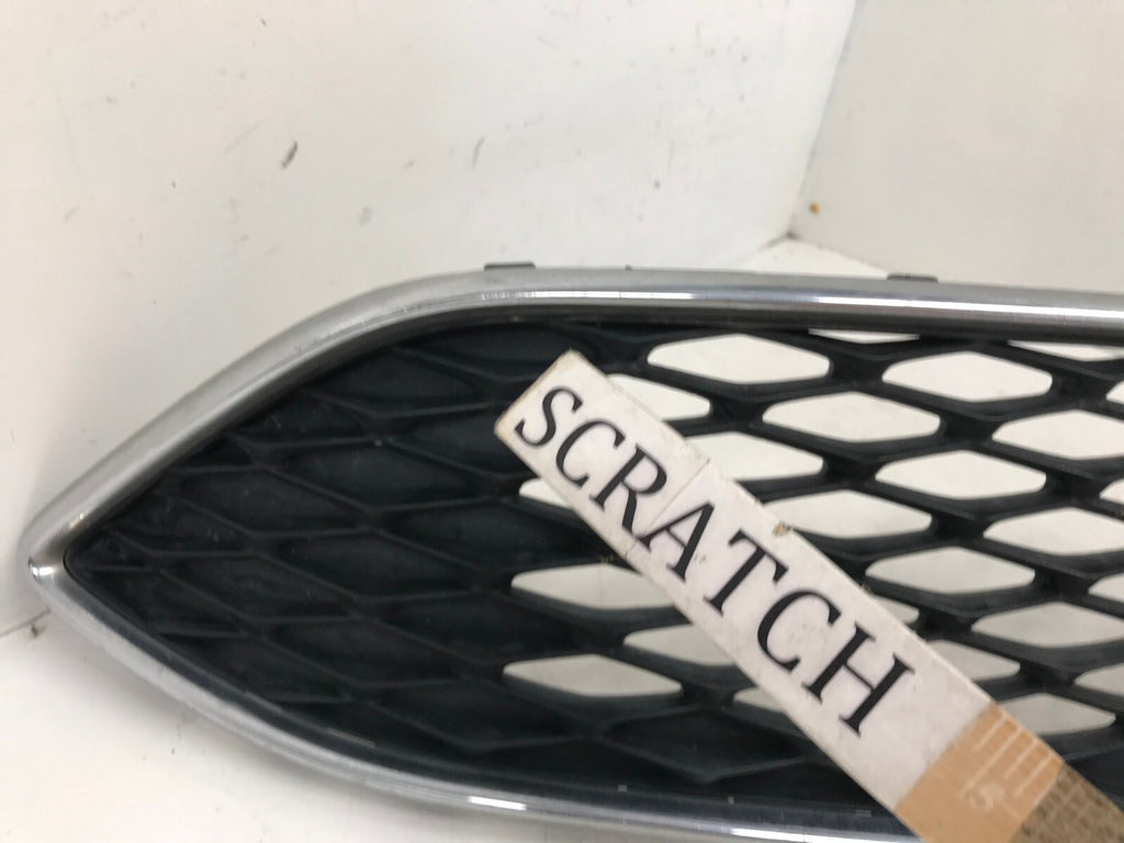 Grille Grill 2015 2016 2017 2018 Ford Focus F1EB-8200-BAW OEM