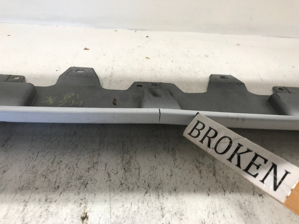 Front Bumper Cover Toyota Tacoma SR SR5 Ltd W/Flare holes White 16-19 OEM