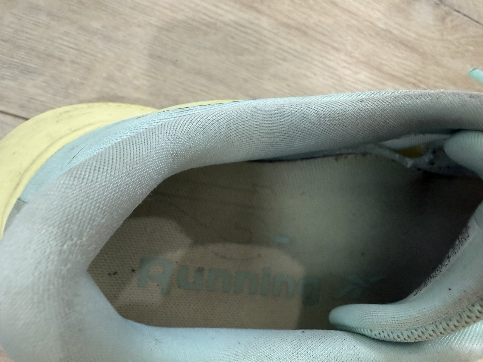 Reebok Zignition Glitch Aqua Yellow Haze Women's Mesh Running Shoes Size 7.5
