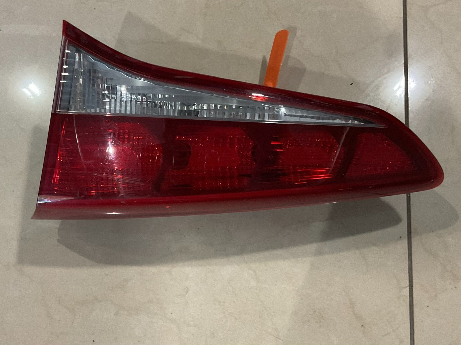Tail Light Right Passenger RH 16 17 18 Hyundai Tucson 92404+d3 OEM