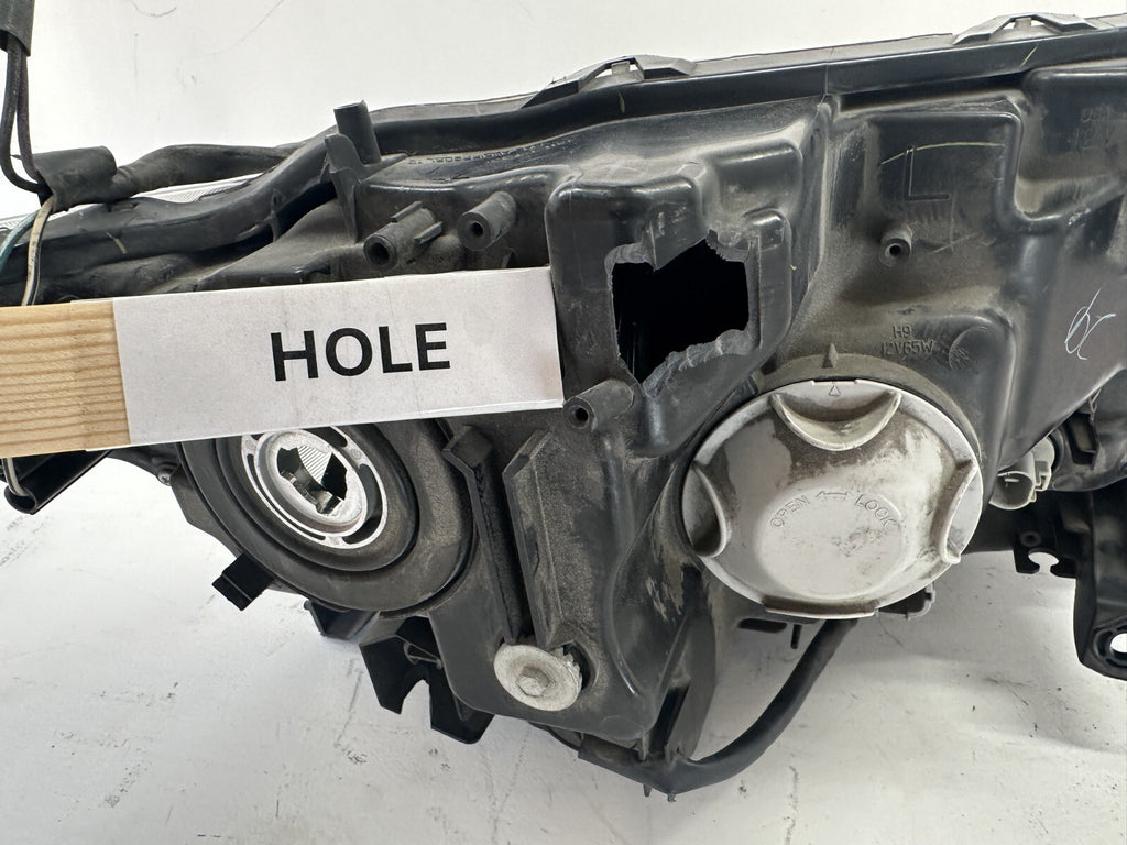 Headlight Damaged Driver LH 2014-2016 Nissan Rogue 26060-5HA0A, 260604BA0A OEM