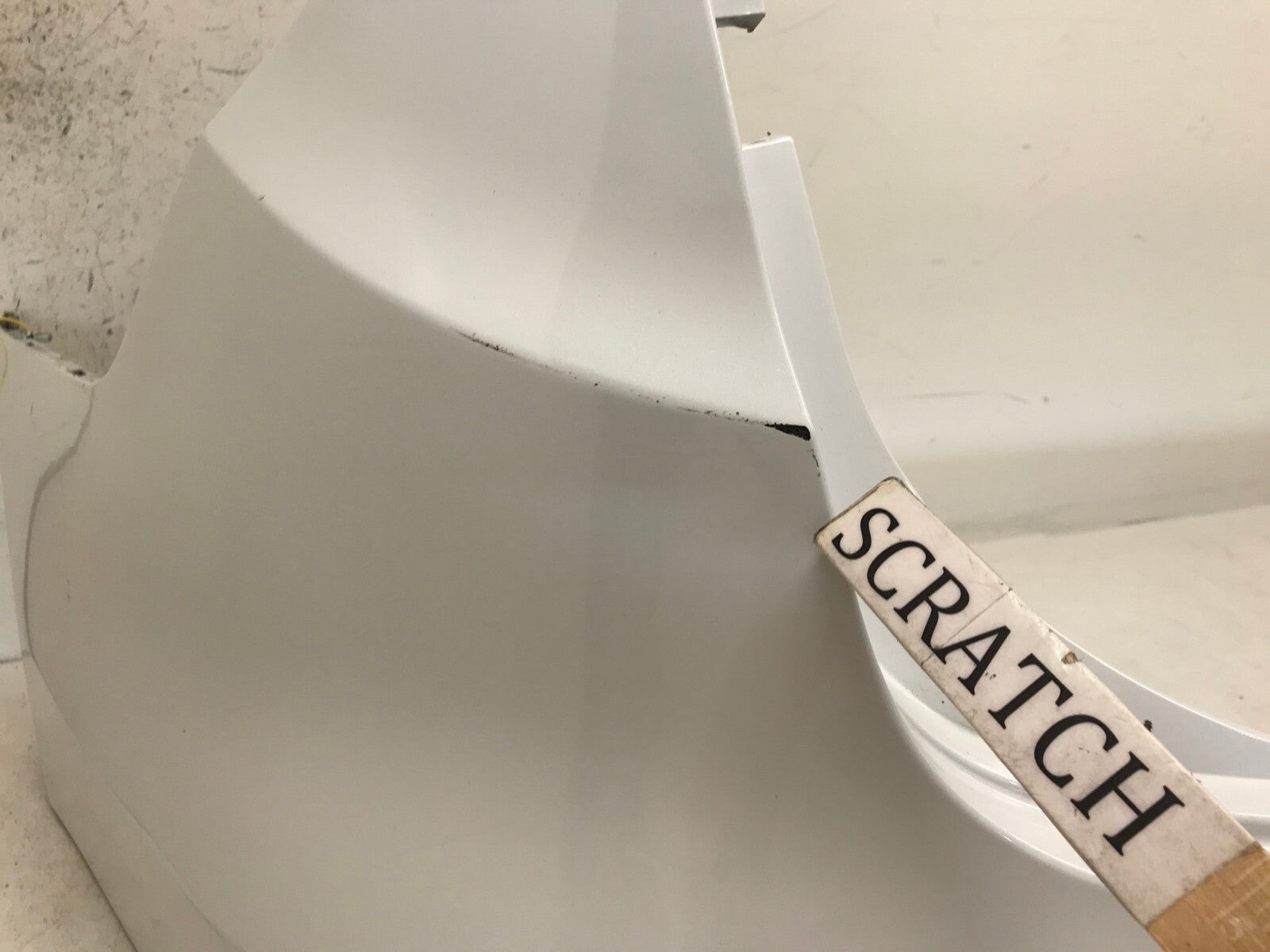Rear Upper Bumper Cover White Hyundai Santa Fe Sport 13-16 86611-4Z000 OEM