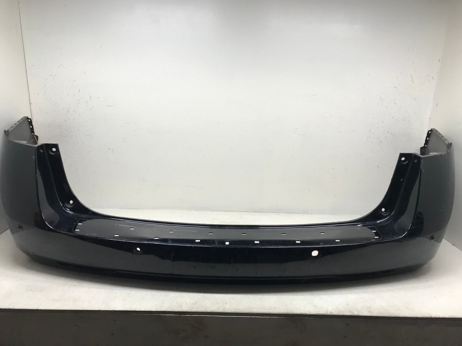 Rear Bumper Cover Honda Odyssey Touring/Touring Elite w/Sensor Holes 11-2017 OEM