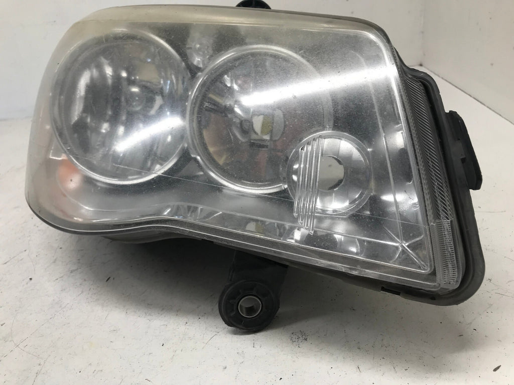 Headlight Damaged RH 08-16 Chrysler Town & Country 11-20 Dodge G. Caravan OEM