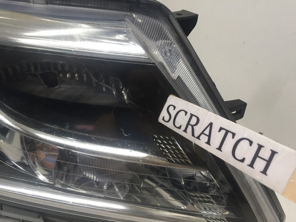 Headlight Damaged Right Side RH Nissan Pathfinder 2013-2016 26010-3KA0A OEM