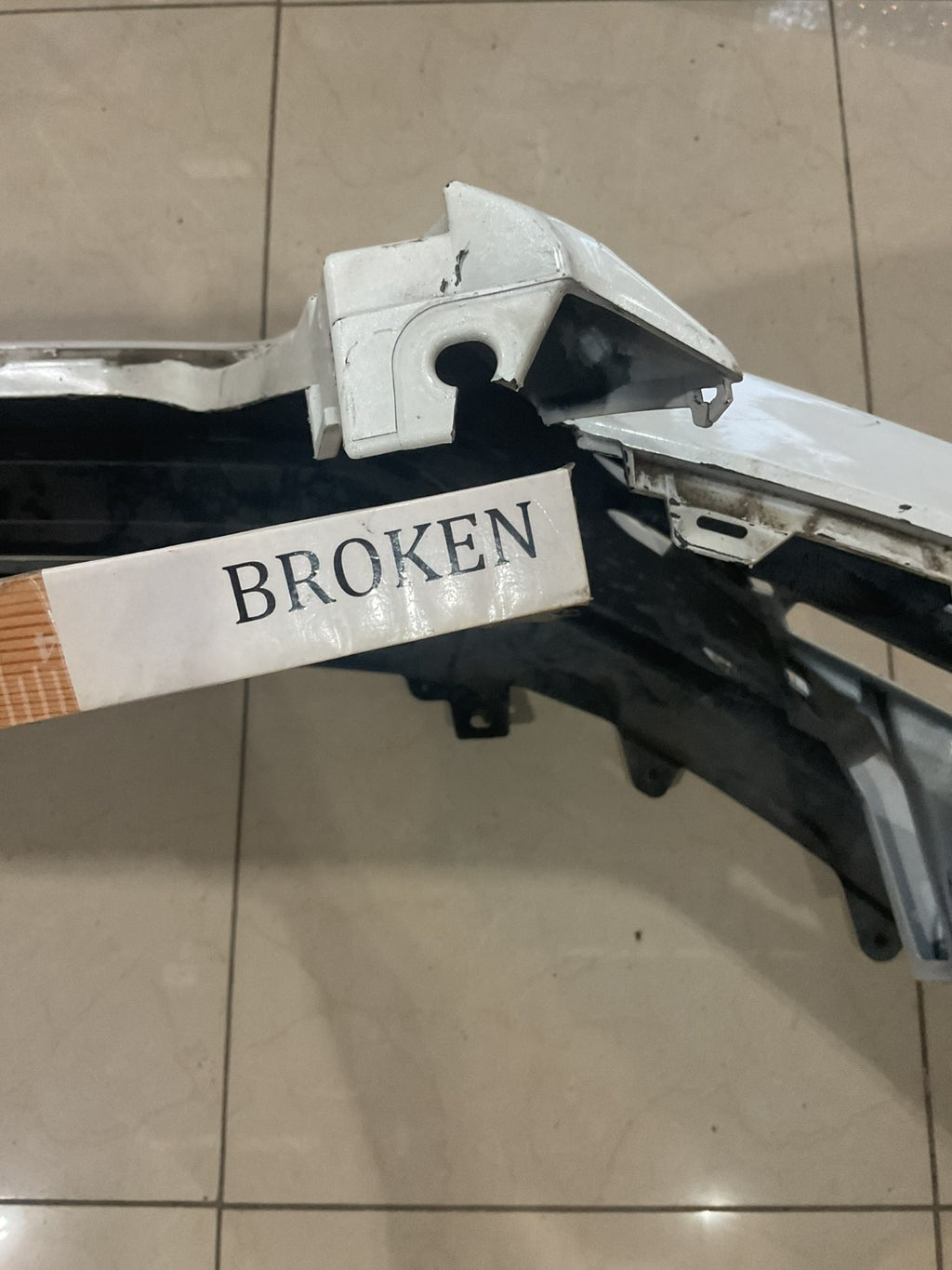 Front Bumper Cover White Subaru Ascent 2019 2020-2022 57704xc00a OEM