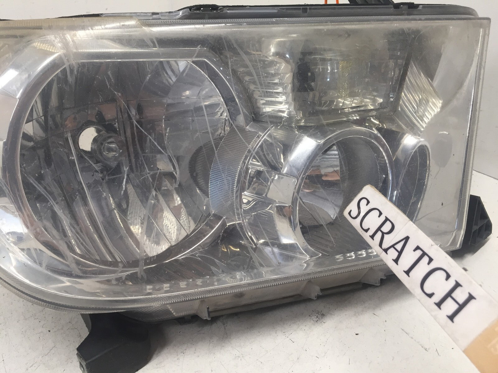 Halogen Headlight Damaged Right Passenger RH Toyota Sequoia Tundra 2008-2013 OEM
