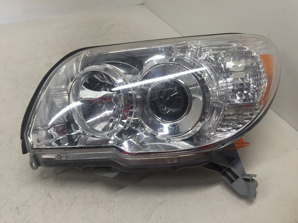 Headlight Damaged Driver Left LH Toyota 4Runner Limited/SR5 06-09 CAPA