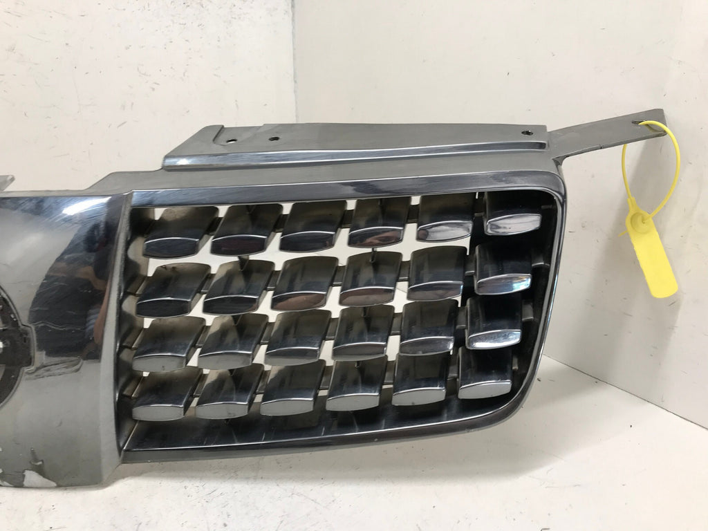 Grille Grill 2004-2006 Nissan Maxima 62070-7Y000 OEM