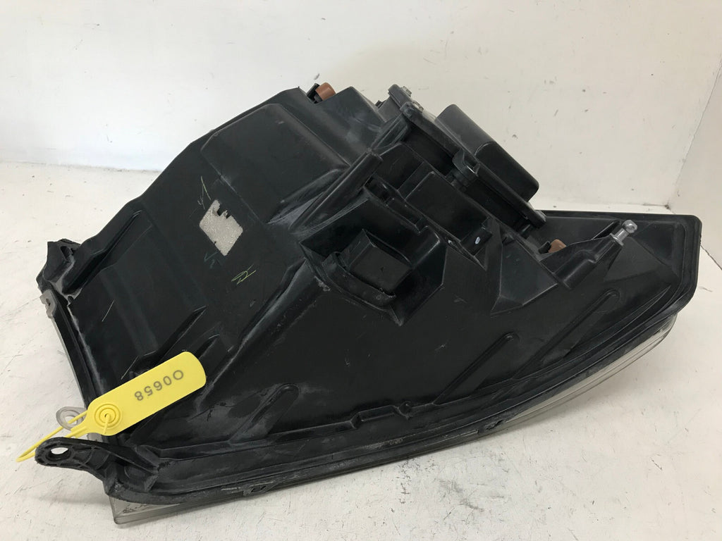 Headlight Damaged Passenger RH Projector Ram Truck 2015-2018 68093220AD OEM