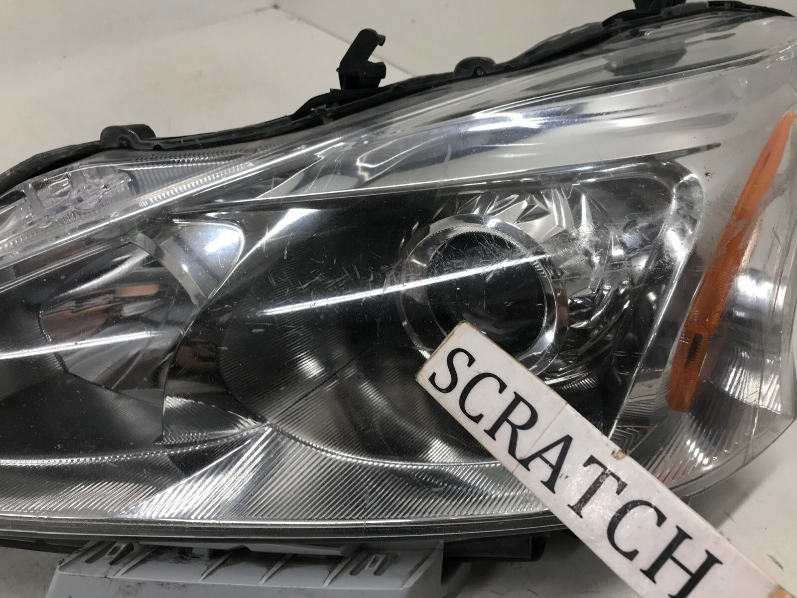 Headlight Damaged LH Driver Nissan Altima 4Dr Sedan 2013-2015 260603TA0A OEM