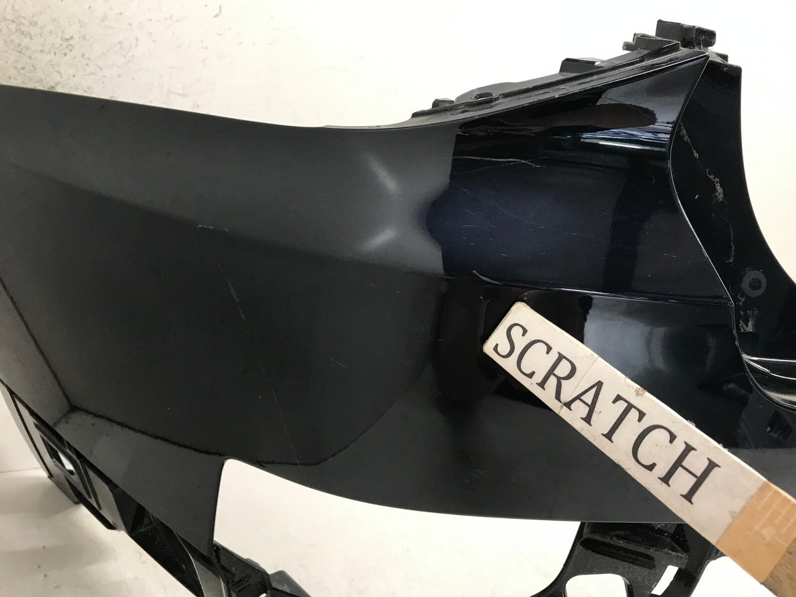 Rear Upper Bumper Cover Black Hyundai Palisade Lted/SE/SEL/SEL Plus/Ultimate OEM