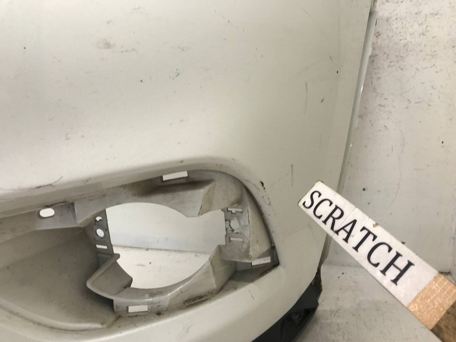 Front Bumper Cover Nissan Murano S/SL/SV/Platinum White 15-2018 62022-5AA0H OEM