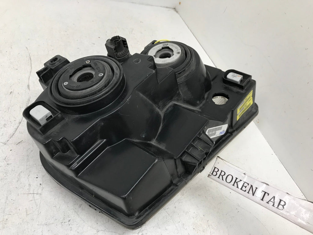 Headlight Damaged Left Driver LH 05-10 Chrysler 300 LEFT CAPA