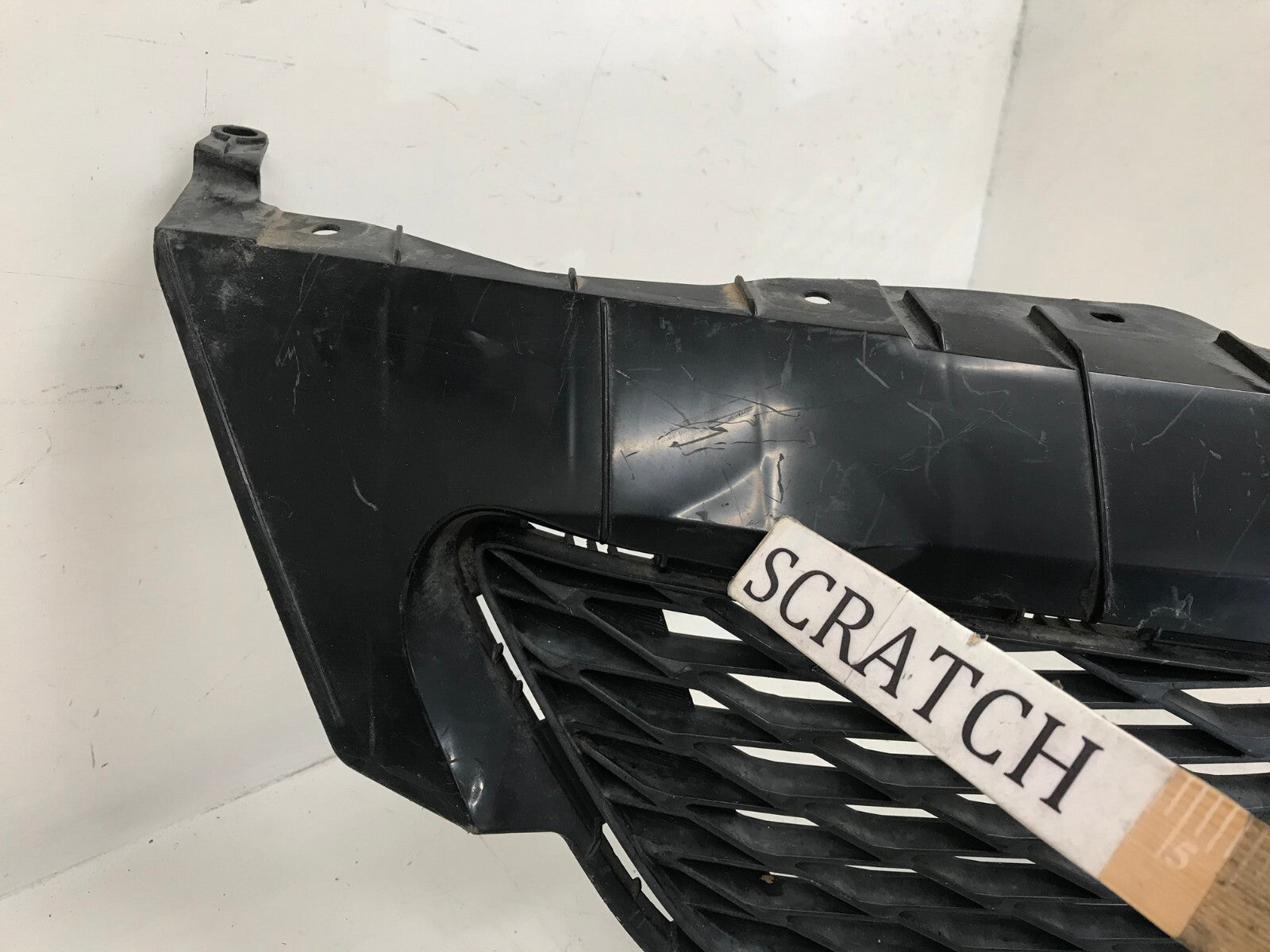 Grille Grill Toyota Corolla 2009-2010 53111-02450 OEM