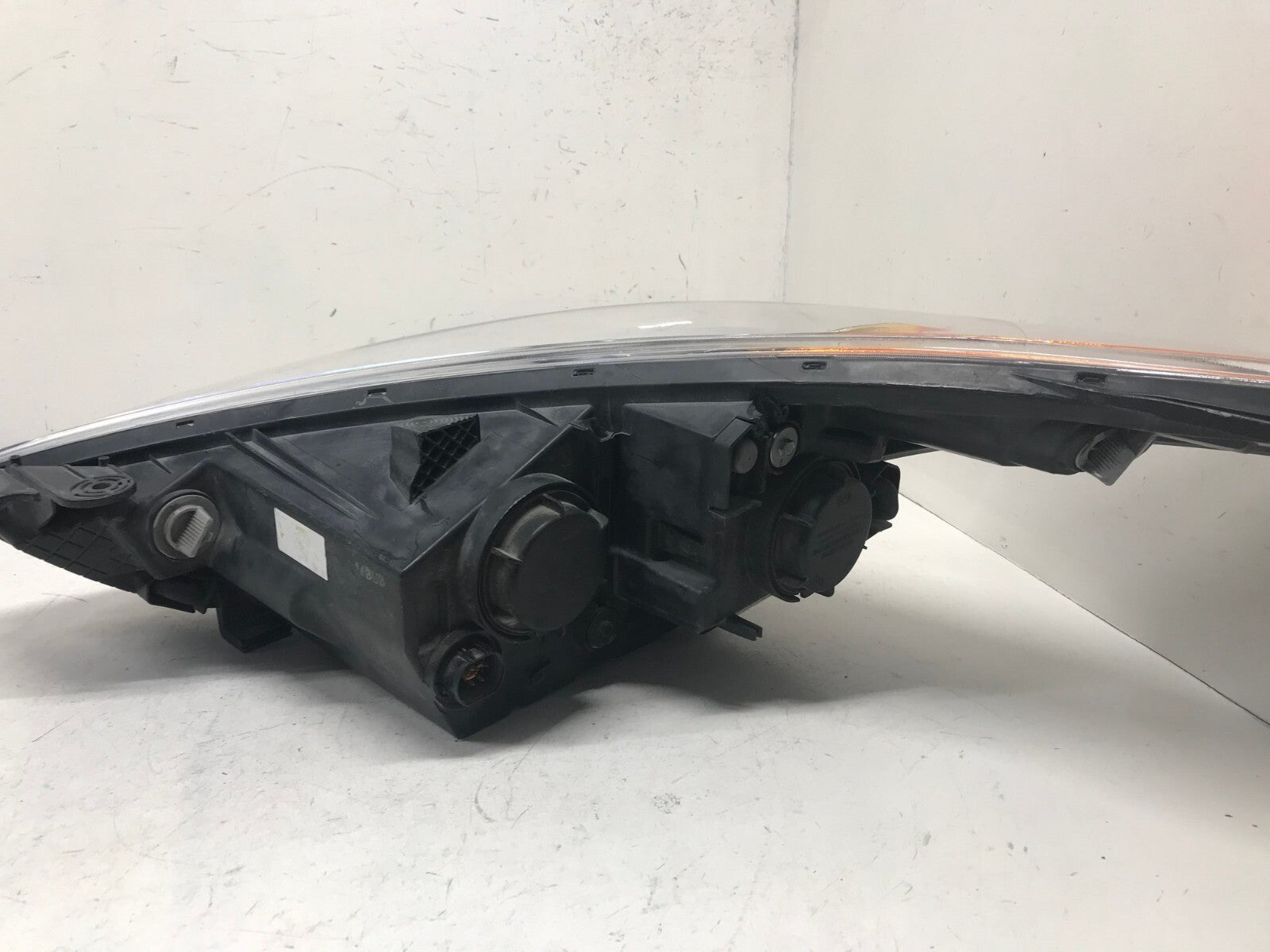Headlight Damaged Right RH 12-2017 Hyundai Veloster PARTS ONLY 92102-2V030 OEM
