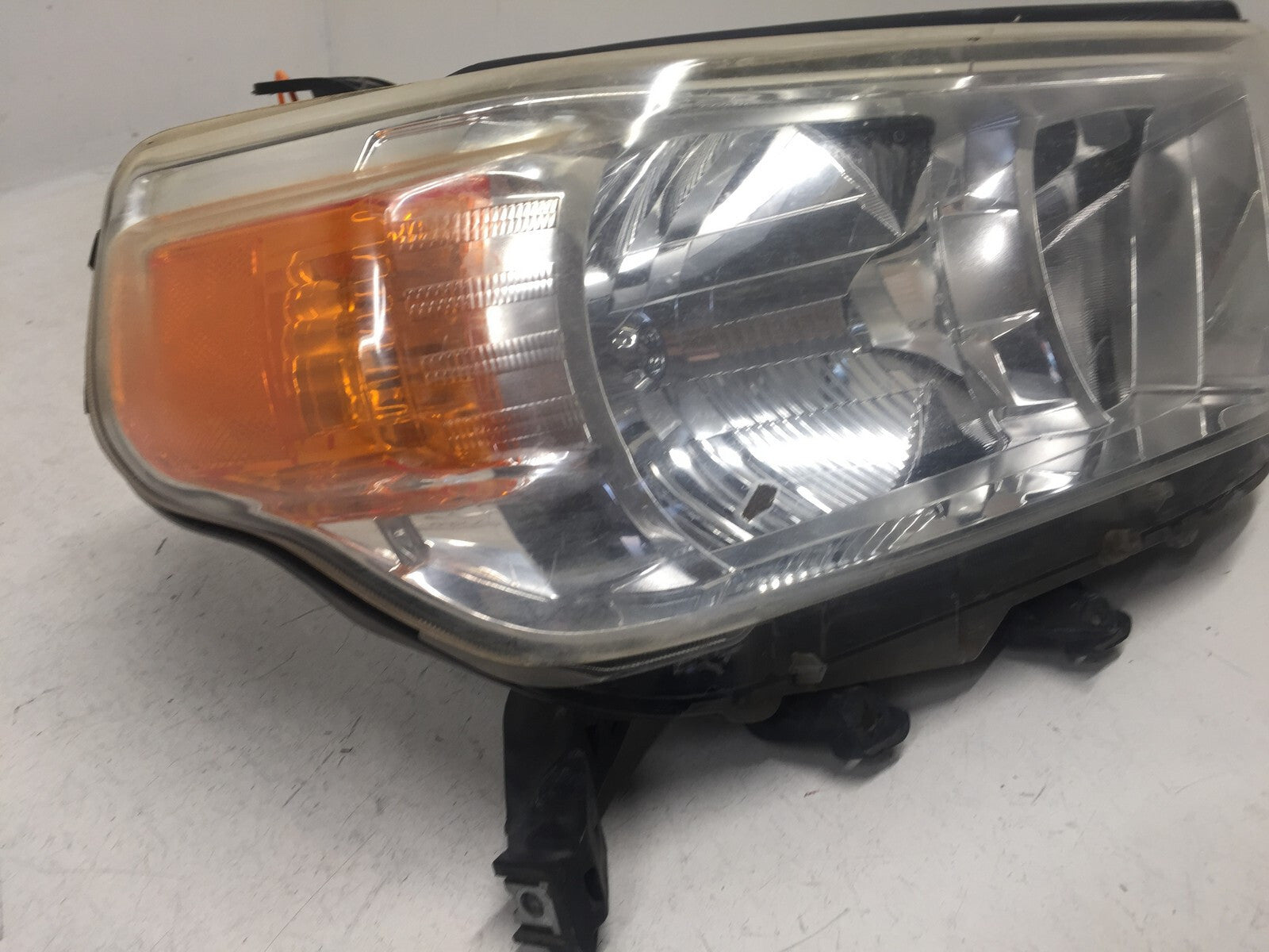 Headlight Lamp Right Passenger RH Toyota 4Runner 2010-2013 8117035530 OEM
