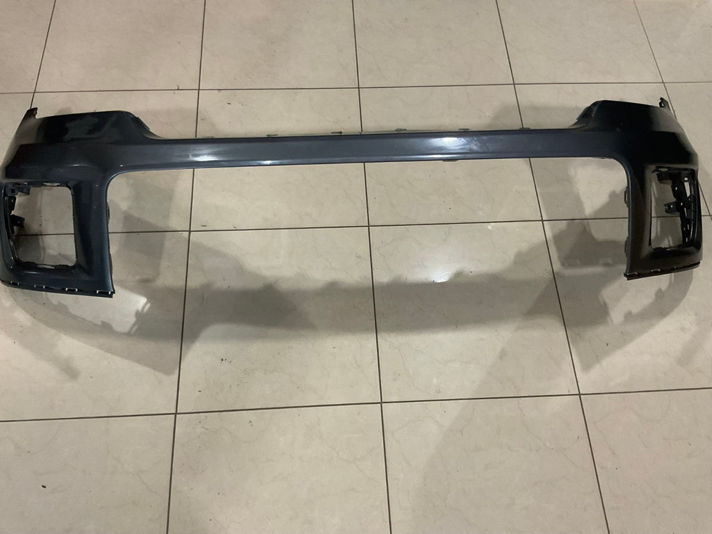 Front Bumper Cover Grey 2021-2023 Jeep Grand Cherokee L 6sd26trma OEM