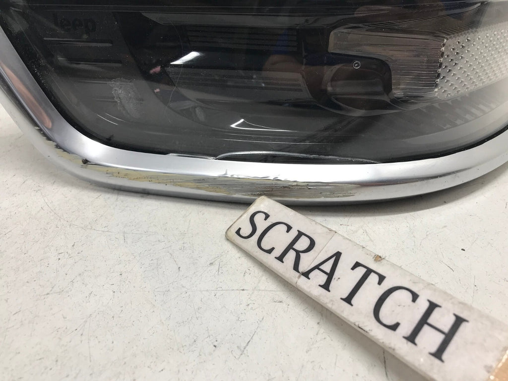 Tail light Damaged Driver LH Left 2022 Jeep Grand Wagoneer 68340919AC OEM