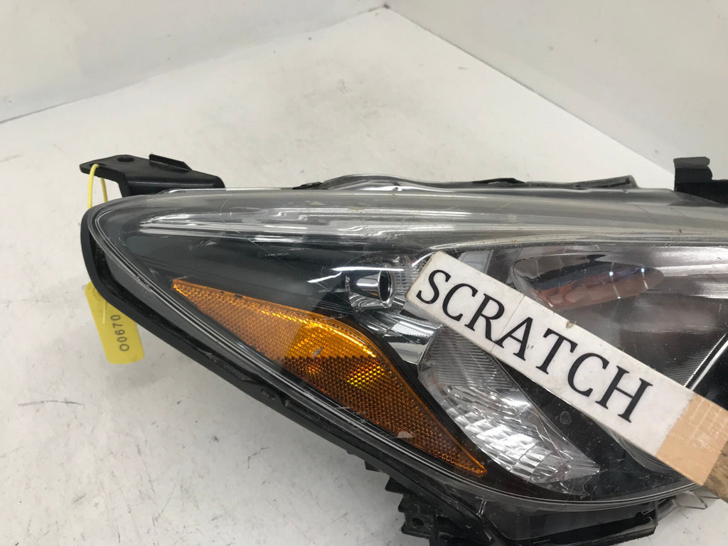Headlight Damaged Right RH Toyota Yaris Sedan Scion iA 16-2020 81130WB001 OEM
