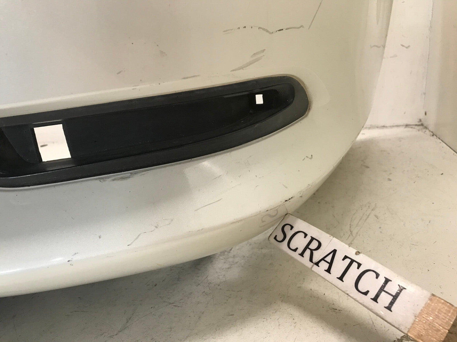 Rear Bumper Cover White 2016-2020 Infiniti QX60 Base/Hybrid 85022-9NC0H OEM