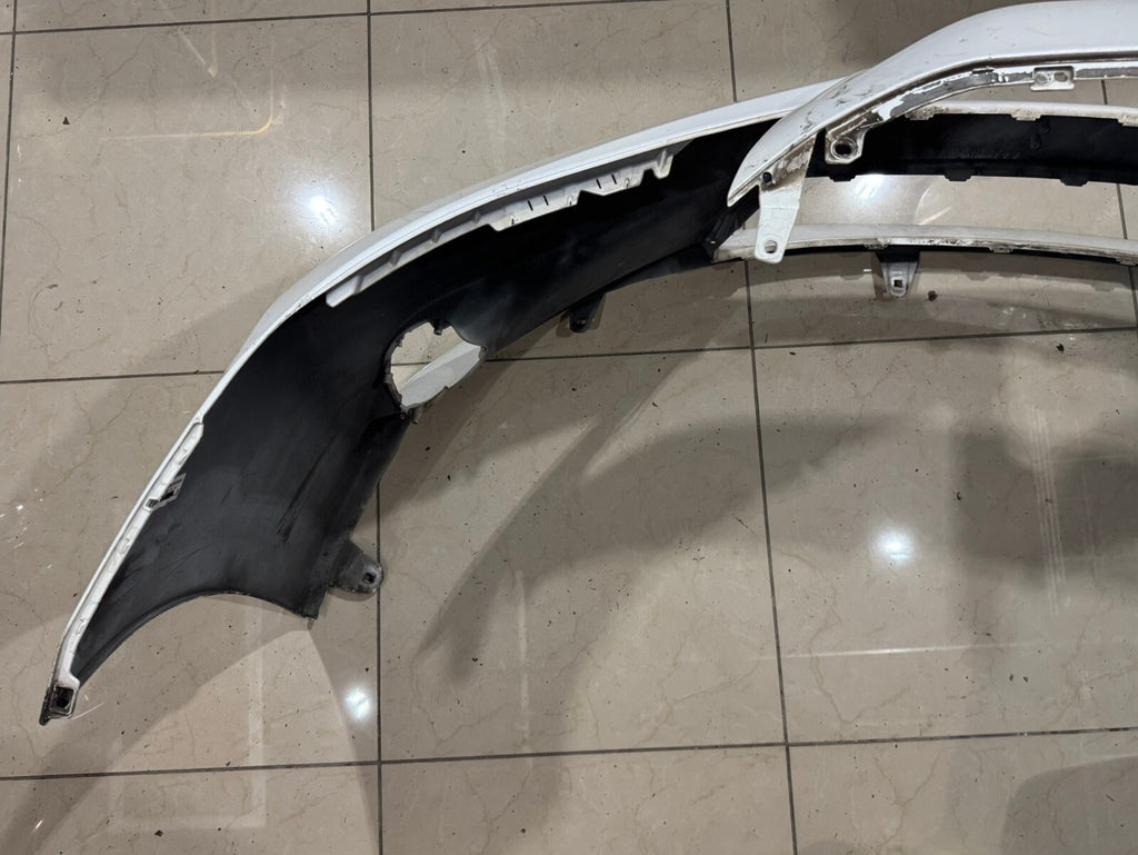 Front Bumper Cover White 13-2015 Lexus ES350/ES300H Base 52119-33760 OEM