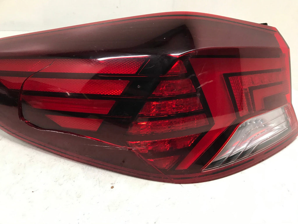 Tail light Damaged LH Driver 19-20 Elantra Sedan Sport/Limited 92401-F2610 OEM
