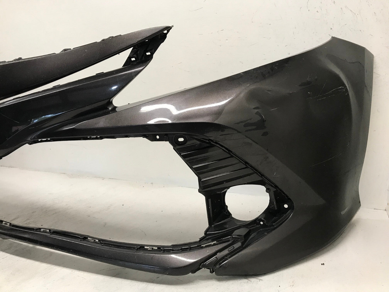 Front Bumper Cover Brown Toyota Camry L LE XLE Hybrid 18-19 52119-06D90 OEM