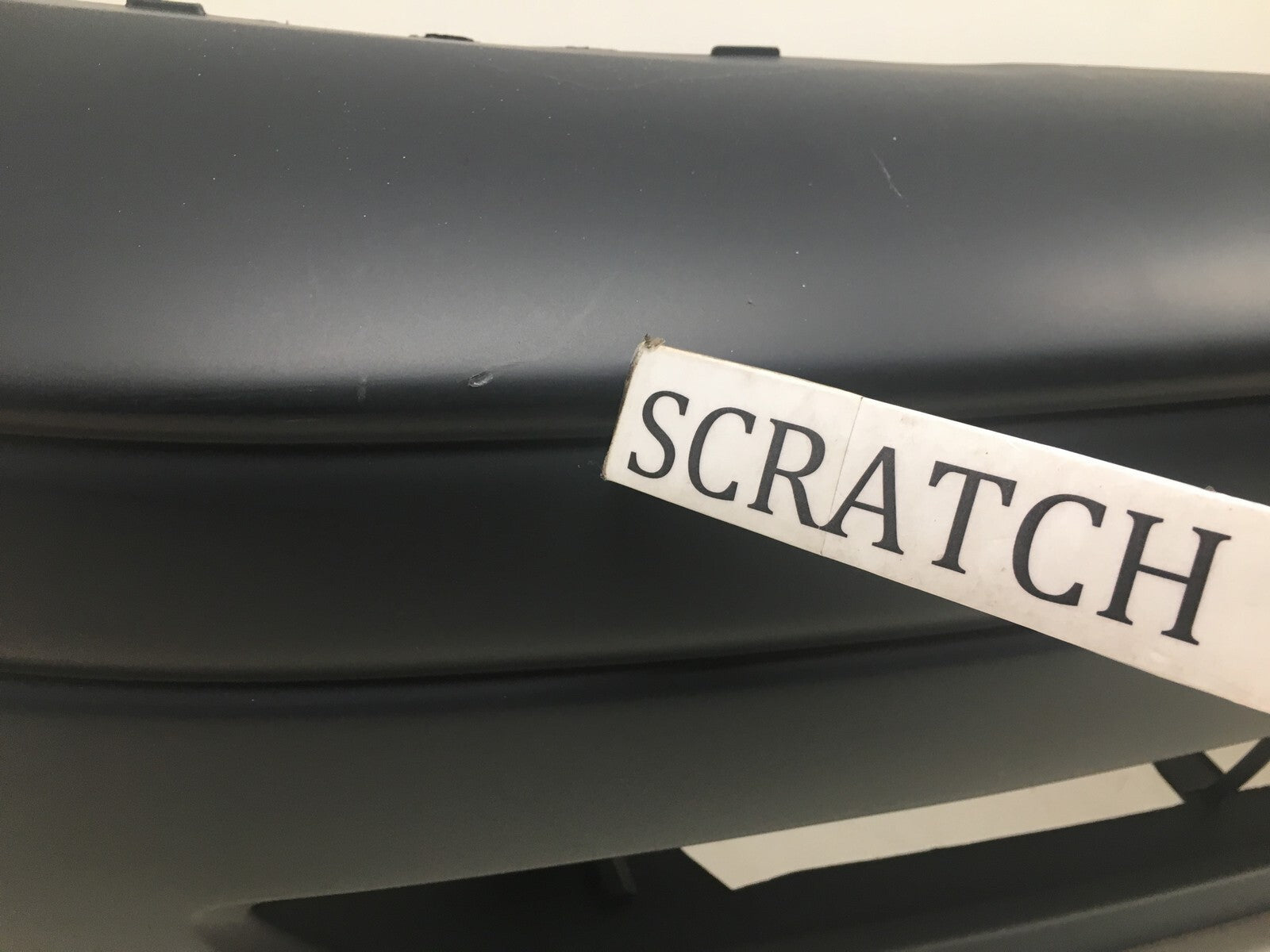 Front Bumper Cover Ford Focus w/ fog lamp holes Never painted 2000-2004 OEM2