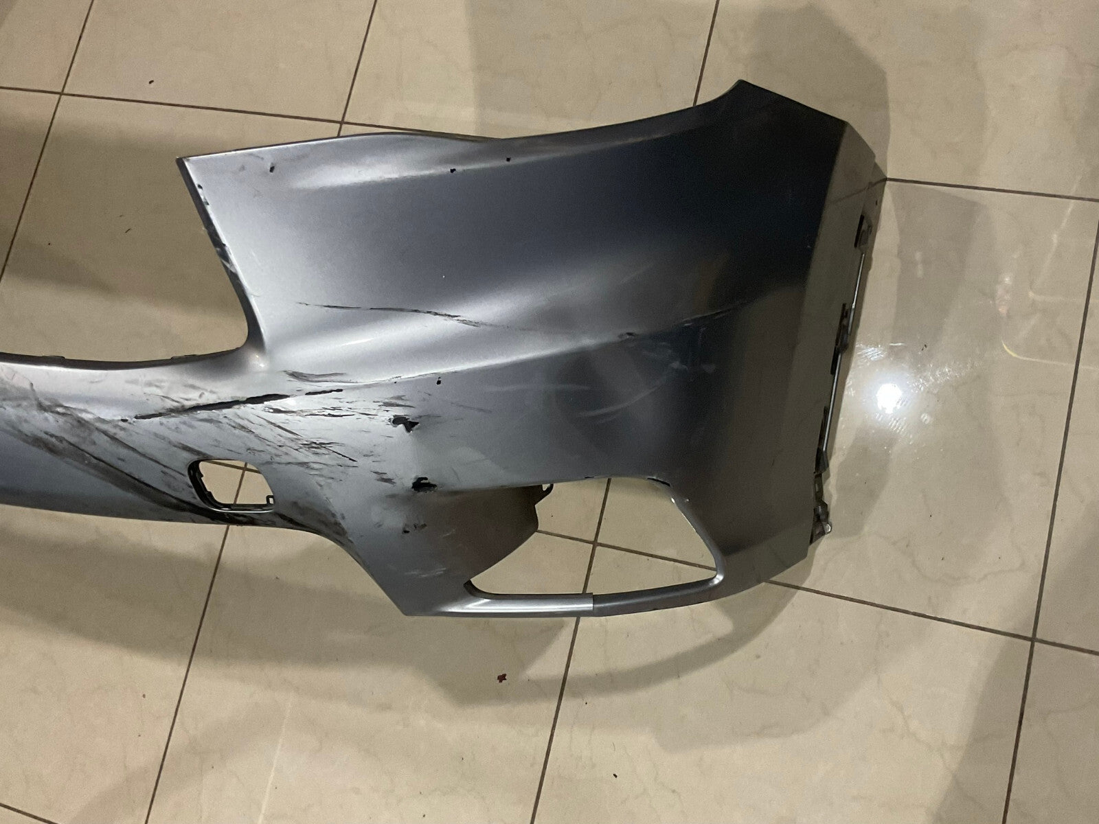 Front Bumper Cover Silver 14-2016 Toyota Highlander XLE Limited 52119-0E230 OEM