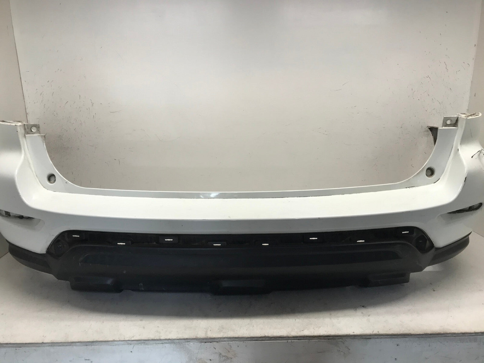 Rear Bumper LOCAL Nissan Pathfinder SV Platinum White 2017-2019 85022-9PF0H OEM2