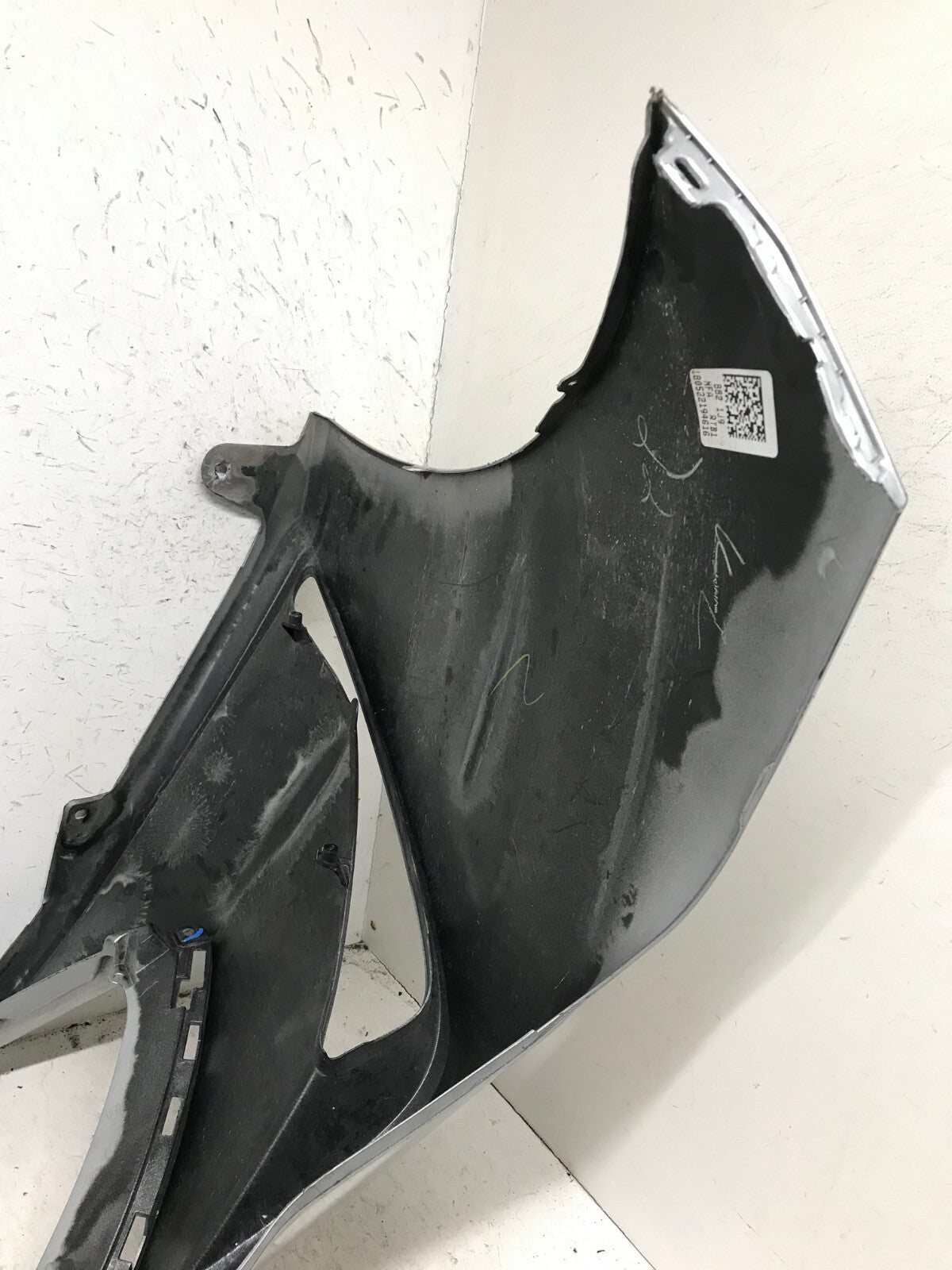 Front Bumper Cover 1J9 2019-2022 Toyota Avalon Hybrid/XLE/XSE 52119-07090 OEM