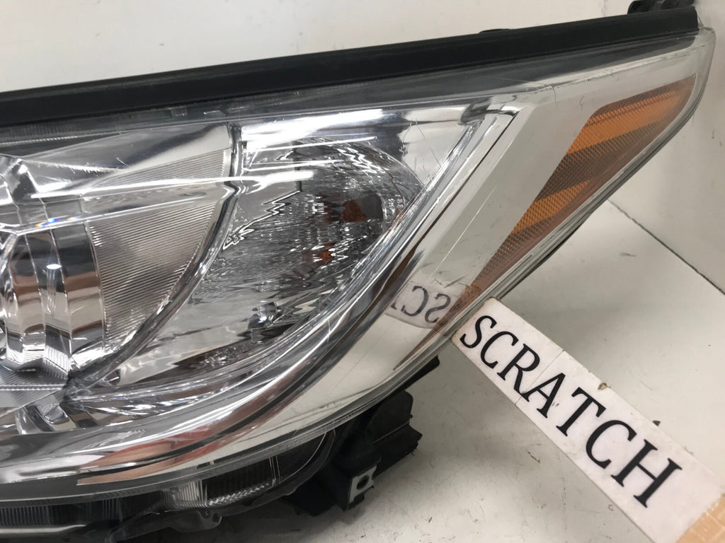 Halogen Headlight Damaged Driver LH Toyota Highlander 2017-2019 811500E330 OEM