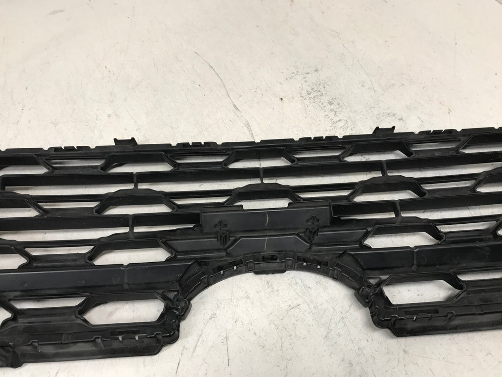Grill Grille 2019 20 21 22 2023 Toyota RAV4 53112-0R120 OEM